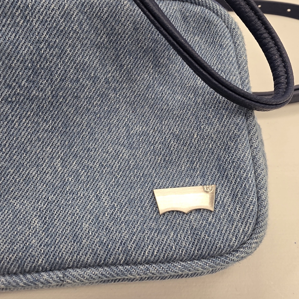 Levi's Denim Blue Women's Bucket Bag - Picture 2 of 14